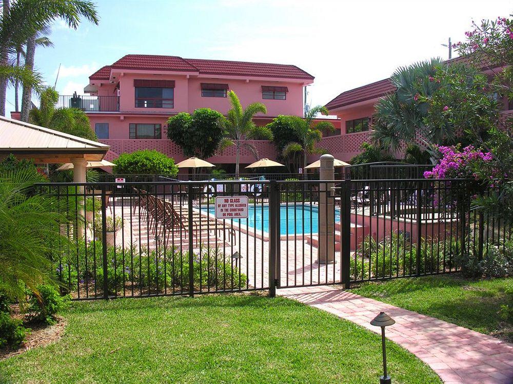 Away Inn Lauderdale-by-the-Sea Facilities photo